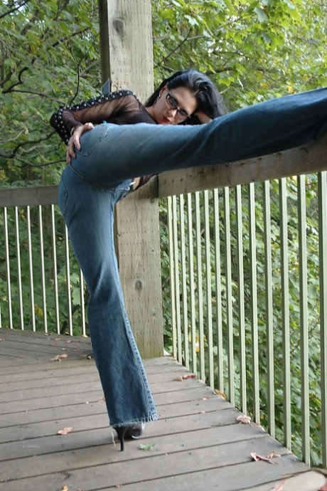 Amateur Female Mina Gorey Pulls Down Her Jeans And Masturbates On Balcony
