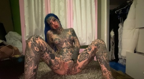 Alt Girl Shows Her Heavily Inked Body And Tight Pink Pussy At Once
