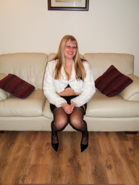 Natural Blonde Tabitha Displays Her Large Tits And Pussy In Glasses And Nylons