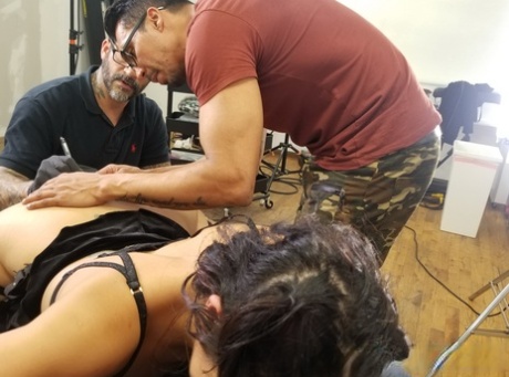 Latina Chick Kitty Jaguar Gets A Butt Tattoo Before Being Fucked