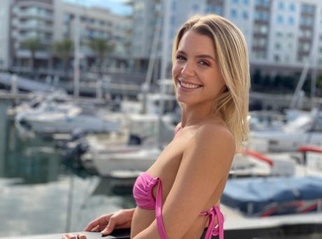 Blond Amateur Evelyn Payne Models A Bikini At A Marina Before Hardcore POV Sex