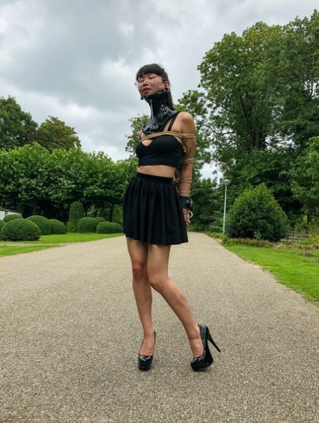 A Walk In The Park With Flawless, Part 1 Of 2Asian,Bondage,Outdoors