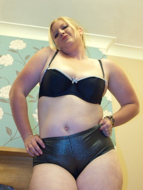 Thick Blonde Amateur Samantha Strips To Black Over The Knee Boots