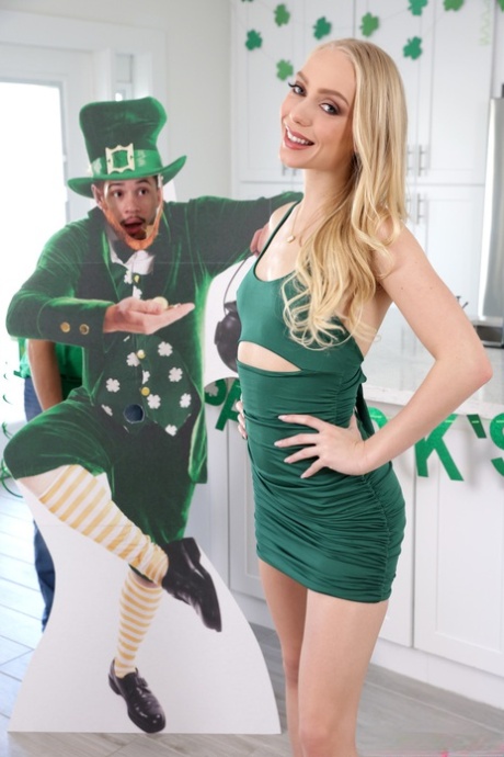 Skinny Blonde Braylin Bailey Bangs Her Stepbrother On St Patty's Day