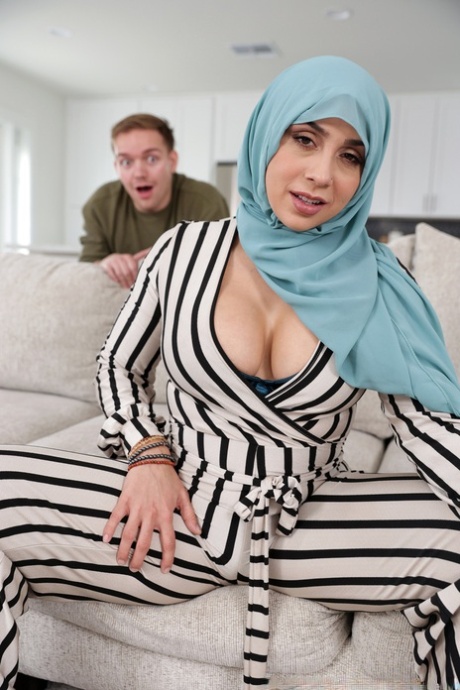 Busty Muslim Mom Lilly Hall Sports A Creampie After A Banging A Boy