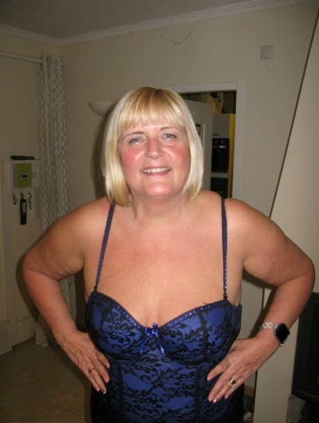 Older Blonde BBW Chrissy Uk Looses Her Boobs From Lingerie During Solo Action