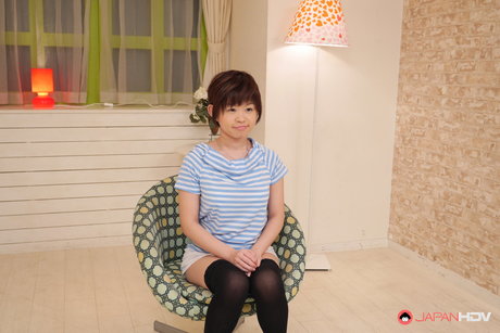 Adorable Japanese Girl With Short Hair Kaho Miyazaki Plays With Her Bush