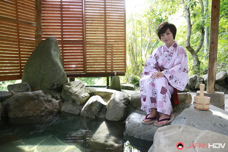 Japanese Beauty Hasumi Slips Out Of A Kimono While Getting In A Hot Tub