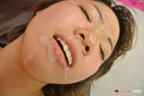Japanese Girl Rei Senzaka Gets Cum On Her Face During A Fuck