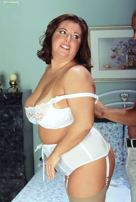 Aged 22, BBW Joy Juggs seduces her partner while wearing a white lace bra and granny panties.