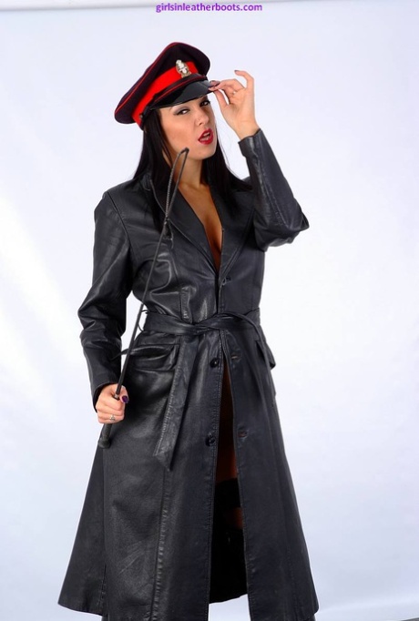 Hot Brunette Sammi Jo Flashes Her Naked Body In A Leather Trench Coat And Cap