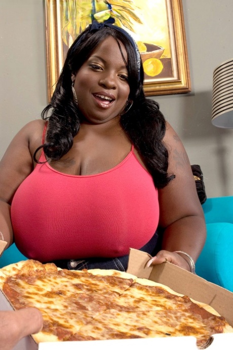 Big Tits Ebony Riding Porn Pics & Naked Photos - PornPics.com