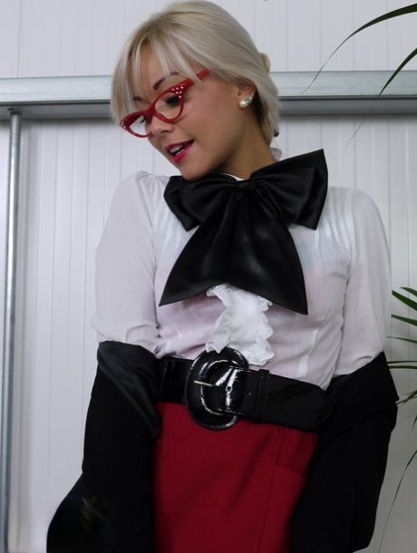 Nerdy Asian Model Petra Lily So Strips Down To Her Nylons And Garters