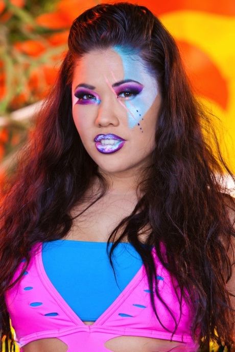 An Asian model, London Keyes dribblenzed during Halloween while dressed up as her idol.
