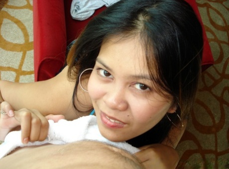 After giving a POV injection, Cindy, a Filipina amateur, dances along with her chin.