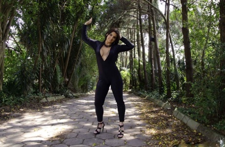 Big Bottomed Latina Beauty Cristine Castellari Posing Fully Clothed Outside