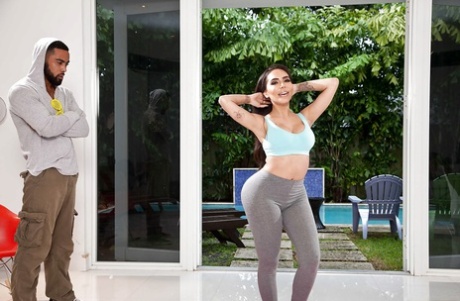 Curvy Brunette Mommy Lela Star Having Yoga Pants Ripped Off For Sex