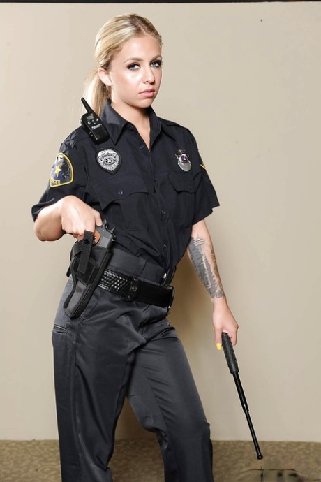 460px x 690px - Police Uniform Porn Pics & Naked Photos - PornPics.com