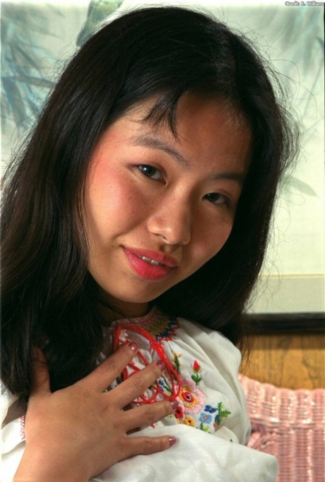 To promote the spread of hair on her vagina, Asian first-timer Ivy removed all lace panties.