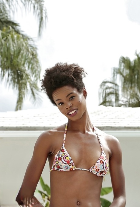 Afrikan First Timer Mila Dulce Strips Off Bikini To Sunbathe Nude By Pool
