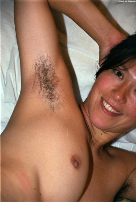 While showing off her beaver legs, Amanda's hairy leg looks like a tattoo on the back of an Oriental amateur.