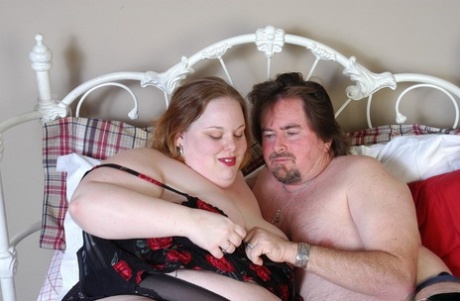 Shaela, the SSBBW Bobby who is shown performing belly roll while giving and receiving oral sex.