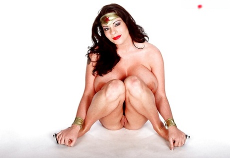 MILF Linsey Dawn McKenzie Letting Hooters Loose From Wonder Woman Outfit