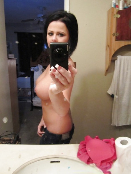 Hot Ex-gf Loni Evans Taking Selfshots Of Her Perfect Tits In Bathroom Mirror