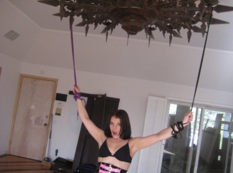 Tied up female Honey Foxxx is left to face the difficulties of her ex-boyfriend.