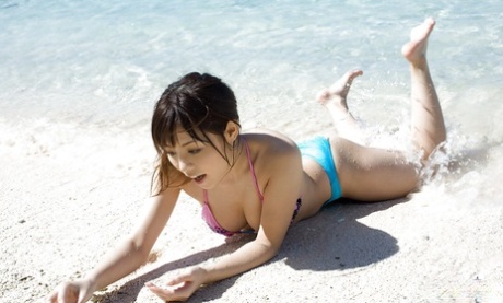 The Asian babe with an active personality, Aya Hirai, was caught on camera slipping off her bikini and exposed.