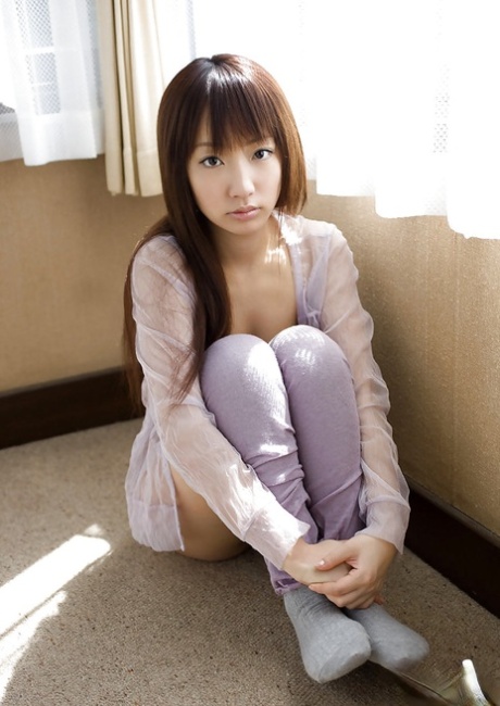 Loveable Asian Teen With Neat Fanny Hina Kurumi Slipping Off Her Panties