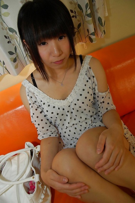 Shy Asian Teen With Skinny Curves Undressing And Vibing Her Slit