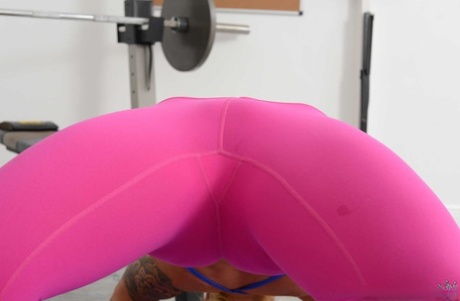 Blonde Babe Brandi Bae Rides A Dildo Through Her Ripped Pantyhose At The Gym