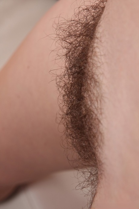 Amateur Girl In Lacy Undies Nessy Flaunts Her Hairy Muff Up Close
