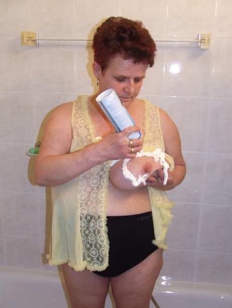 Rugged butchering her saggy breasts in the bathroom is something Chubby housewife Ingeborg does.