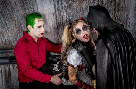 Kleio Valentien, the sly MILF, indulges in a wild FMM 3some during a Suicide Squad parody.