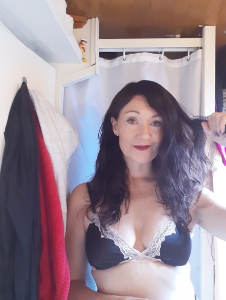 Playboy babe Jessica Lorin slowly exposing her big fake its in wardrobe