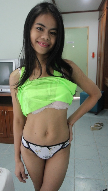 Little Ann, the Thai sex animal, exhibits her flawless body with a slim build and well-groomed abs.