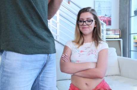 Nerdy Girl Willow Winters Seduces A Married Man While His Wife Is Away