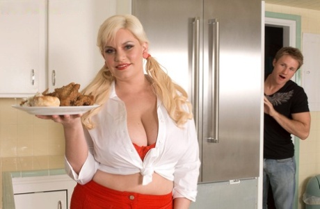 Belly: Bailey Santanna enjoys eating and fucking in the kitchen.