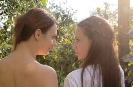 Lesbian Berry Harvesters Subil & Hanna Enjoying Outdoor Kissing & Cunnilingus