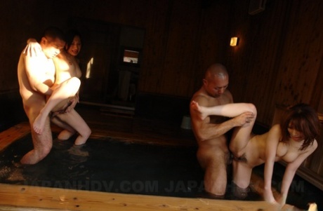 In the hot springs, Japanese friends will share two sucking dongs after they have suckled one.