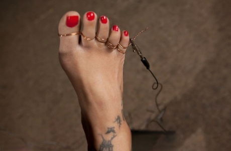 Foot Torture - Feet Torture Porn Pics & Naked Photos - PornPics.com