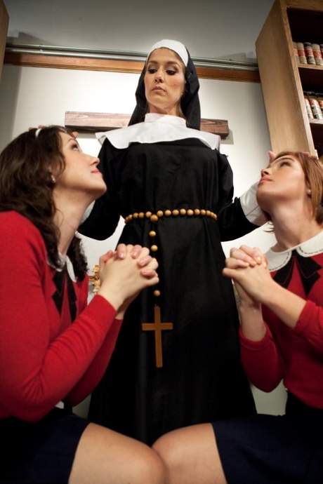 Horny Nun Felony Poses With Her Schoolgirls Who Flash Their Tits In The Office