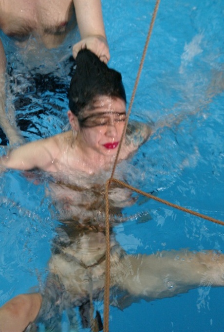 Sweet Asian Sex Slave June Mizuna Gets Toyed While Rope Bound In The Pool