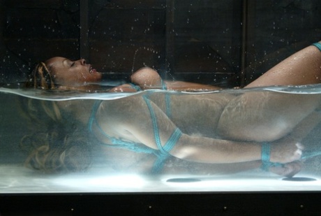 The process of bonding Vixen Fyre with water is described.