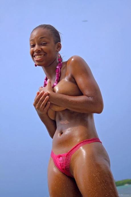 Erotic Black Teen - Beautiful Black Teen Porn Pics & Naked Photos - PornPics.com
