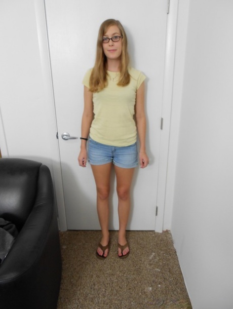 Sexy Teen Amber Showing Her Tiny Tits & Her Big Ass On Her First Casting Day