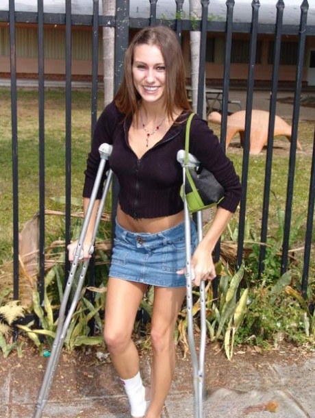 Brunette On Crutches Amber Gets A Free Ride And A Hardcore Pounding