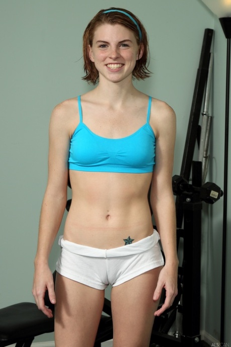 Fitness Women Naked Pics 